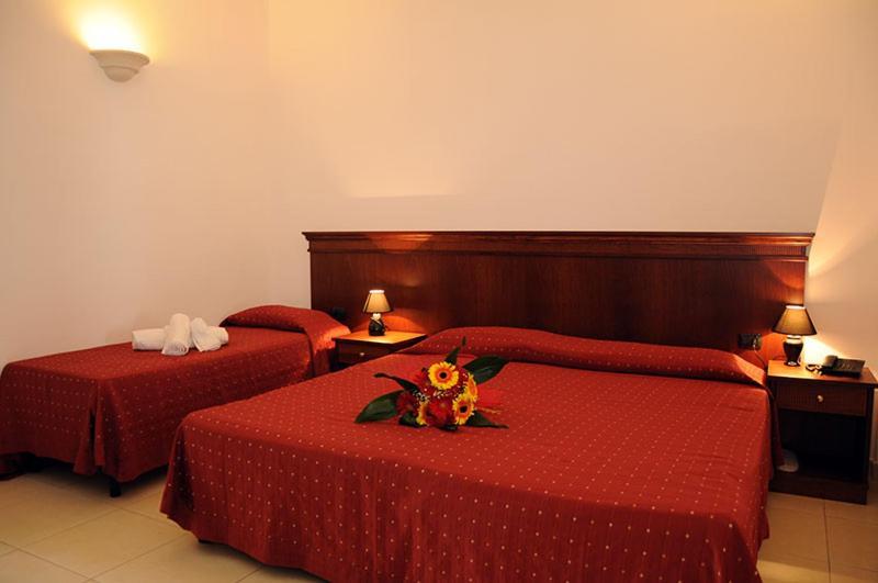 Agri Hotel Conte Salentino Сант-Исидоро Экстерьер фото