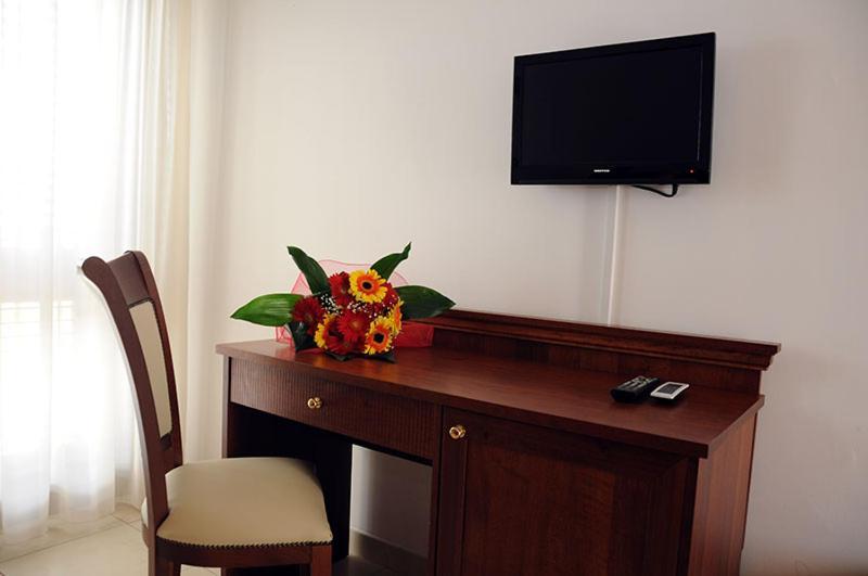 Agri Hotel Conte Salentino Сант-Исидоро Экстерьер фото