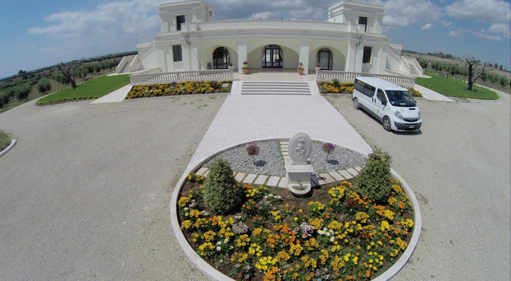 Agri Hotel Conte Salentino Сант-Исидоро Экстерьер фото