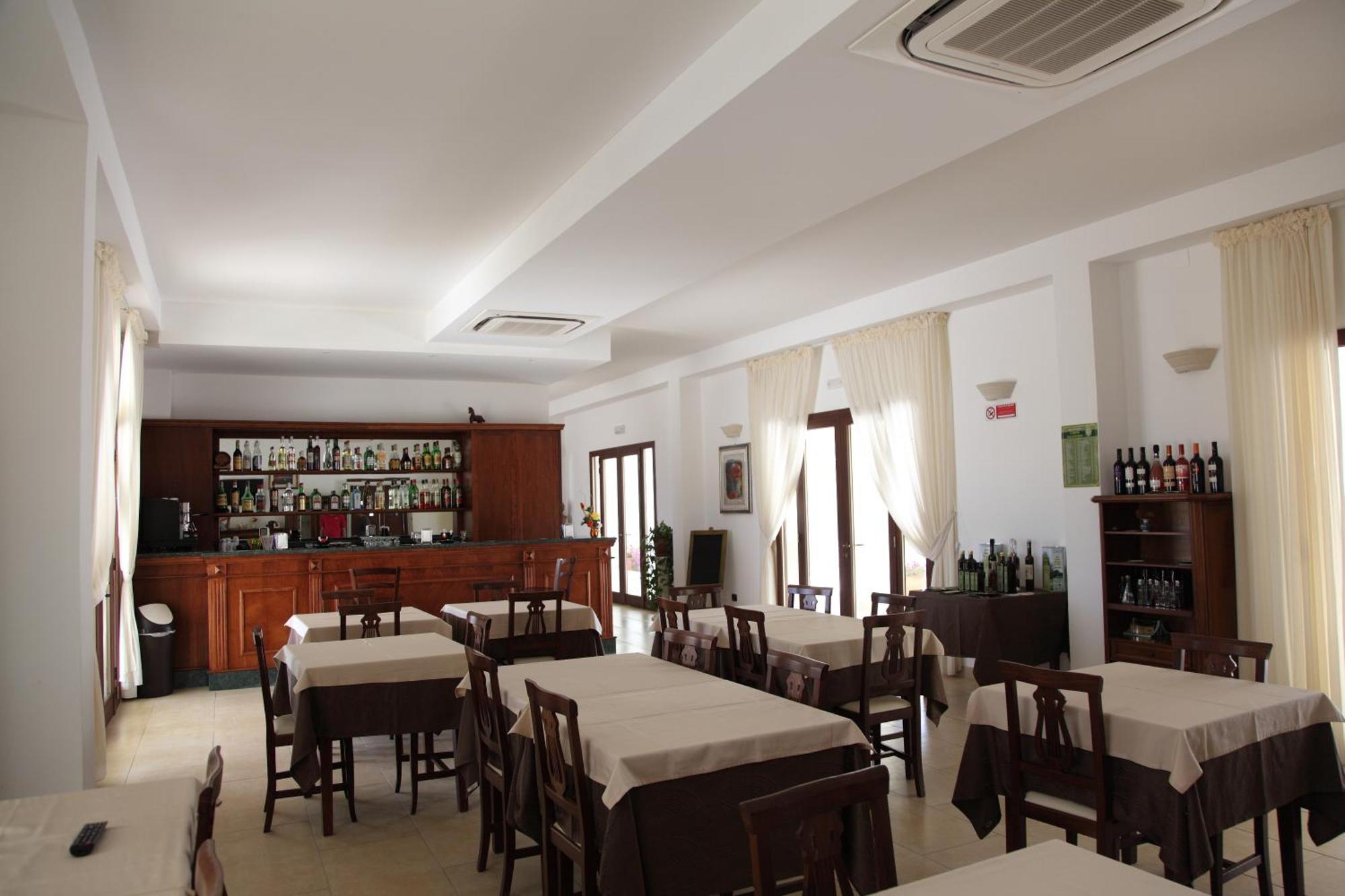 Agri Hotel Conte Salentino Сант-Исидоро Экстерьер фото